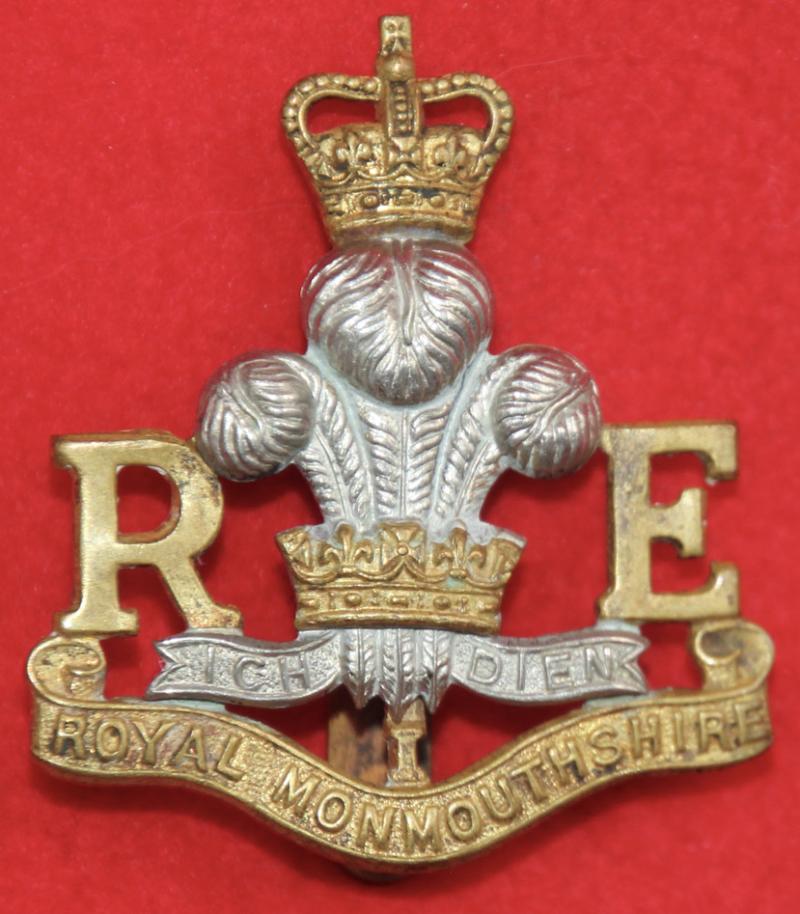 R Monmouth RE Cap Badge
