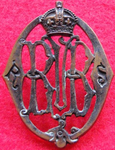 Queen's Edinburgh RV Brigade Cap Badge
