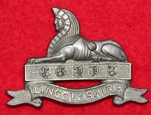 Lincolnshire Regt Plastic Cap Badge