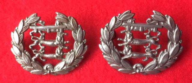 1st VB Leicestershire Collar Badges