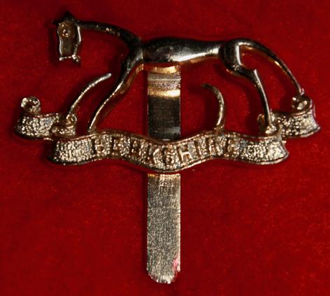 Anodised Berks Yeomanry Cap Badge