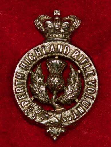 Perth Highland RV Glengarry Badge