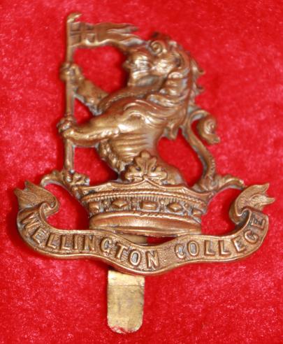 Wellington College (Berks) OTC Cap Badge