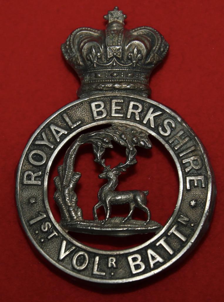 1st VB R Berks Glengarry Badge