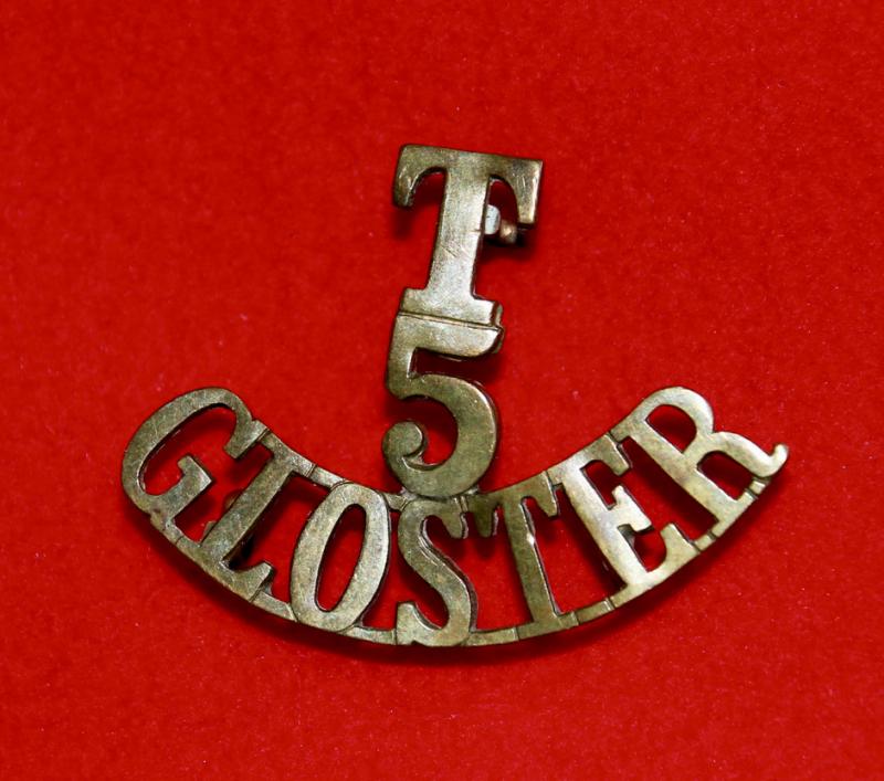 T/5/Gloster Shoulder Title