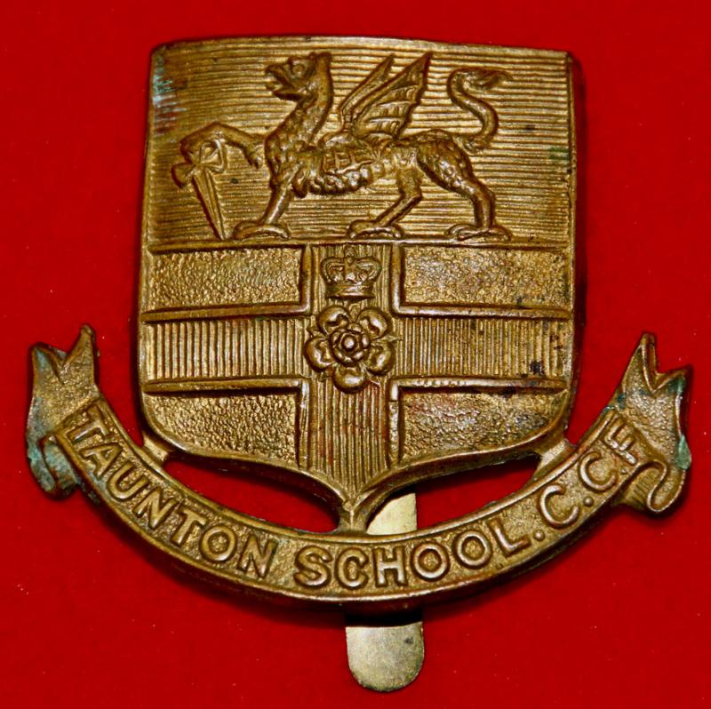 Taunton School CCF Cap Badge