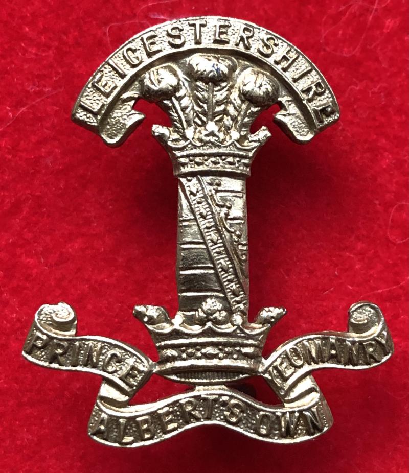 Leicester Yeomanry Cap Badge