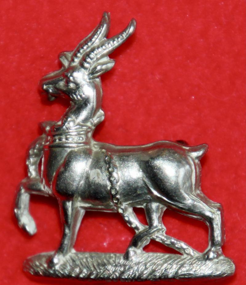 Early R Warwicks Collar Badge