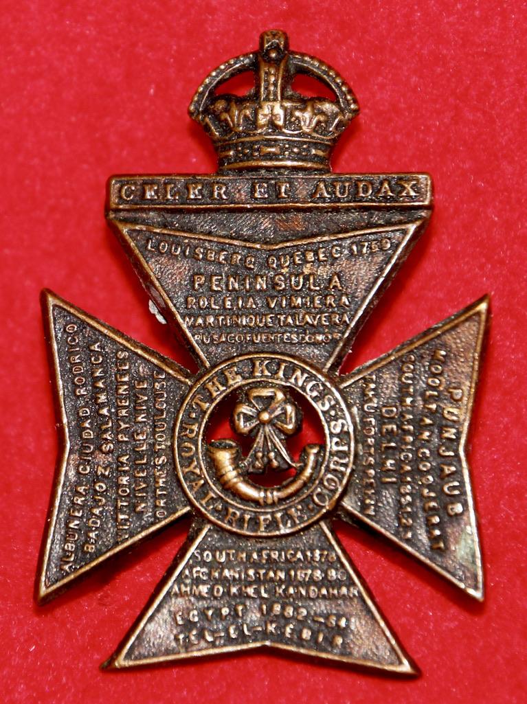 Small Edwardian KRRC Cap Badge