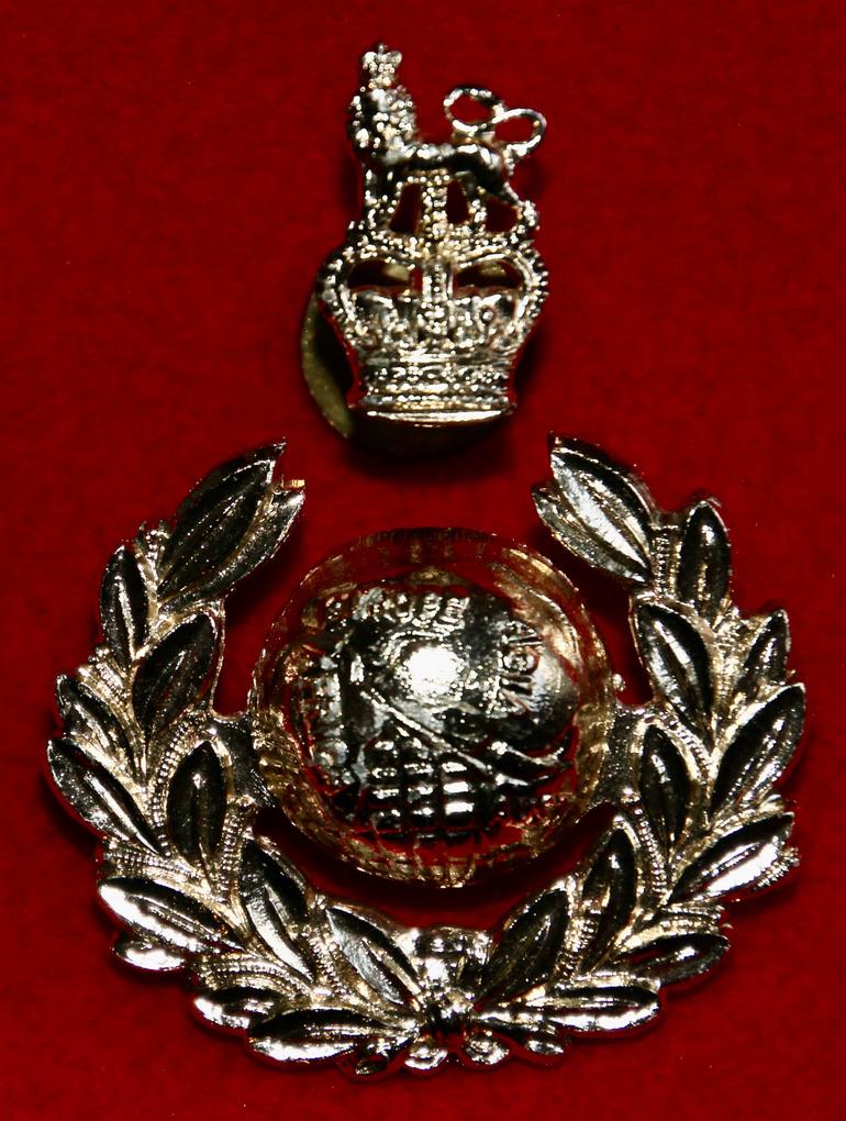 Anodised RM WO2's Beret Badge