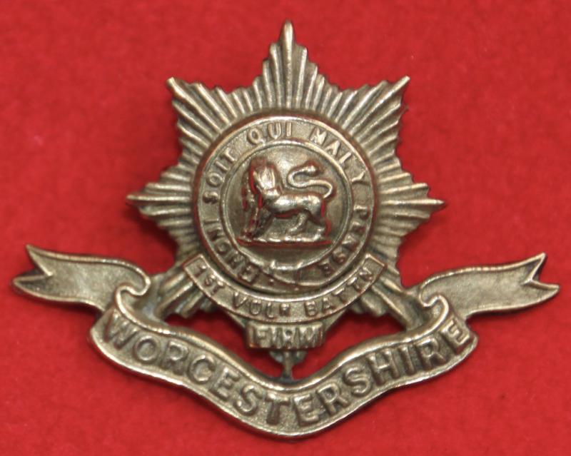 1st VB Worcester Cap Badge