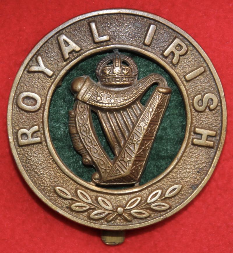 R Irish Regt Puggaree Badge