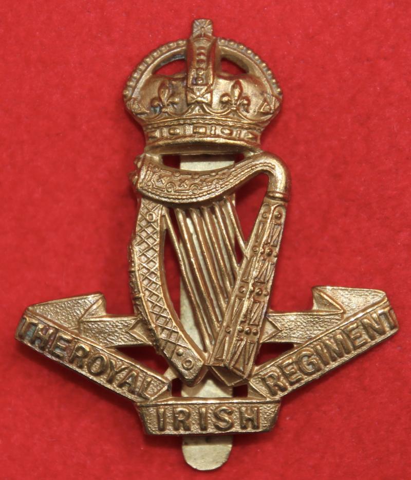 British Army Badges | R Irish Regt Cap Badge