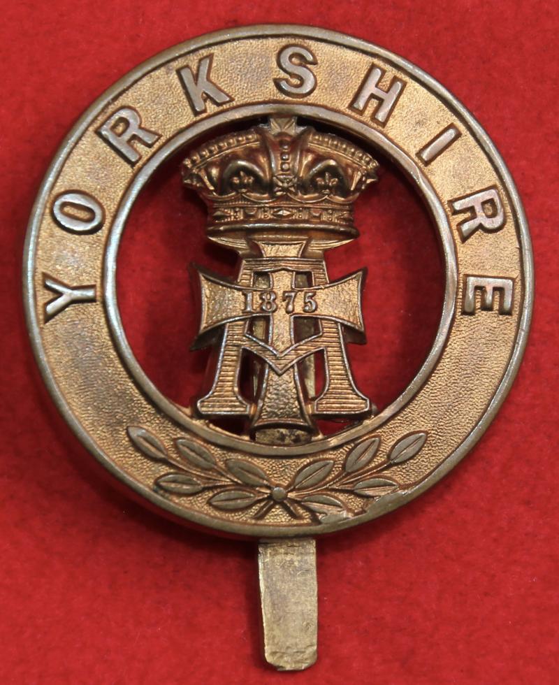 Yorkshire Regt Puggaree Badge