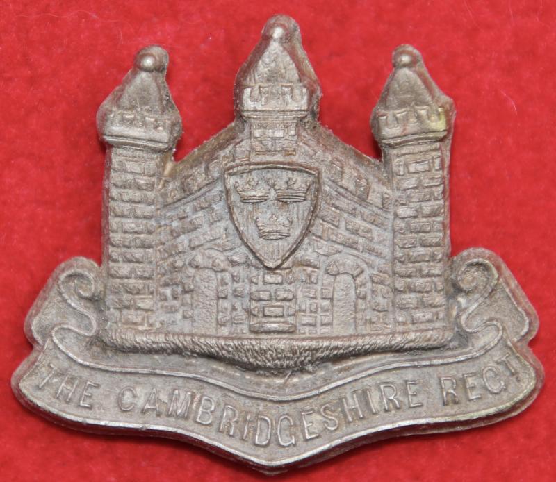 Cambridgeshire Regt Plastic Cap Badge
