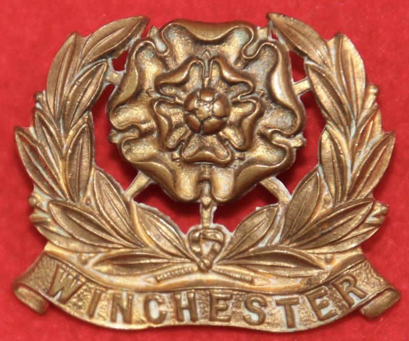 Winchester School Cap Badge