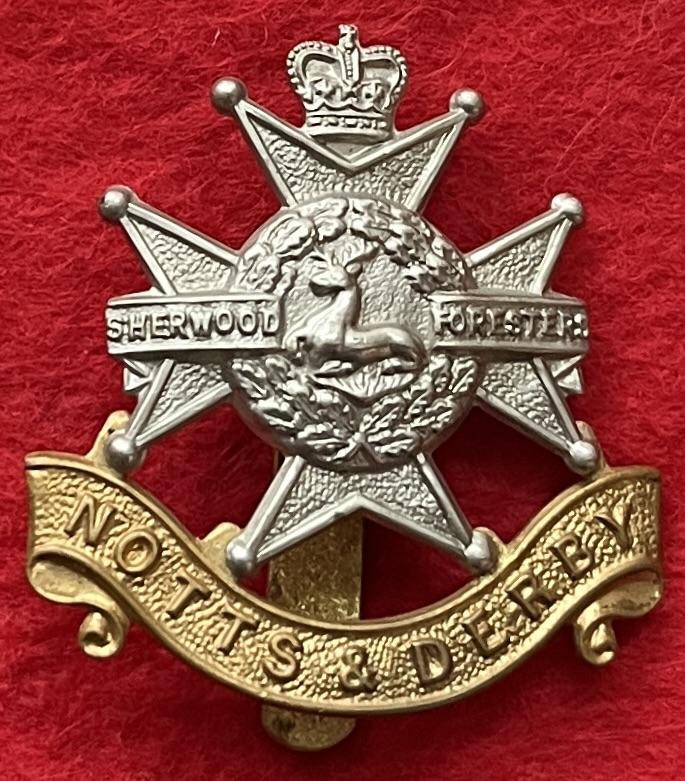 Notts & Derby QC Cap Badge