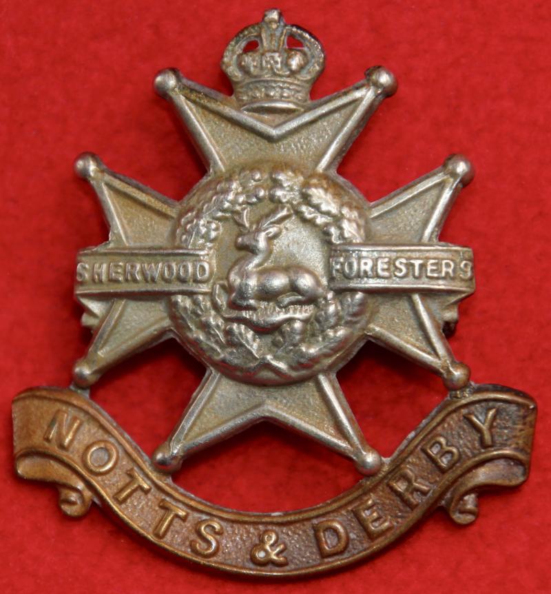 Notts & Derby Cap Badge