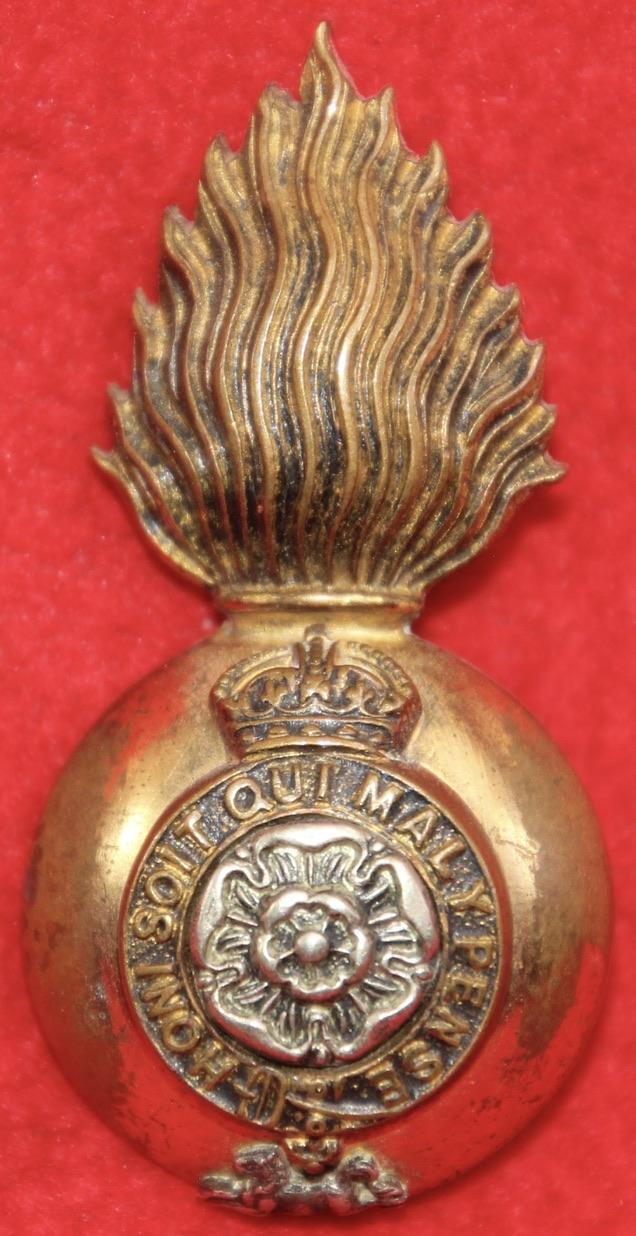 RF Officer's Collar Badge