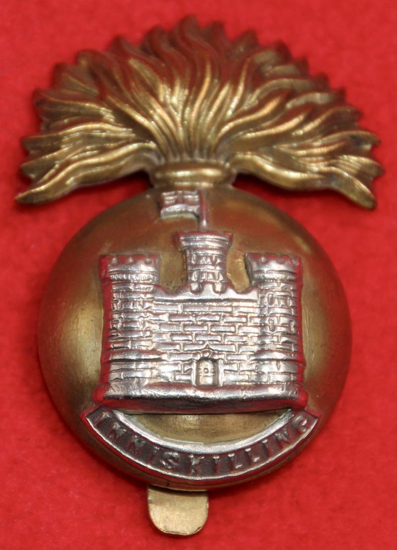 Skins Cap Badge