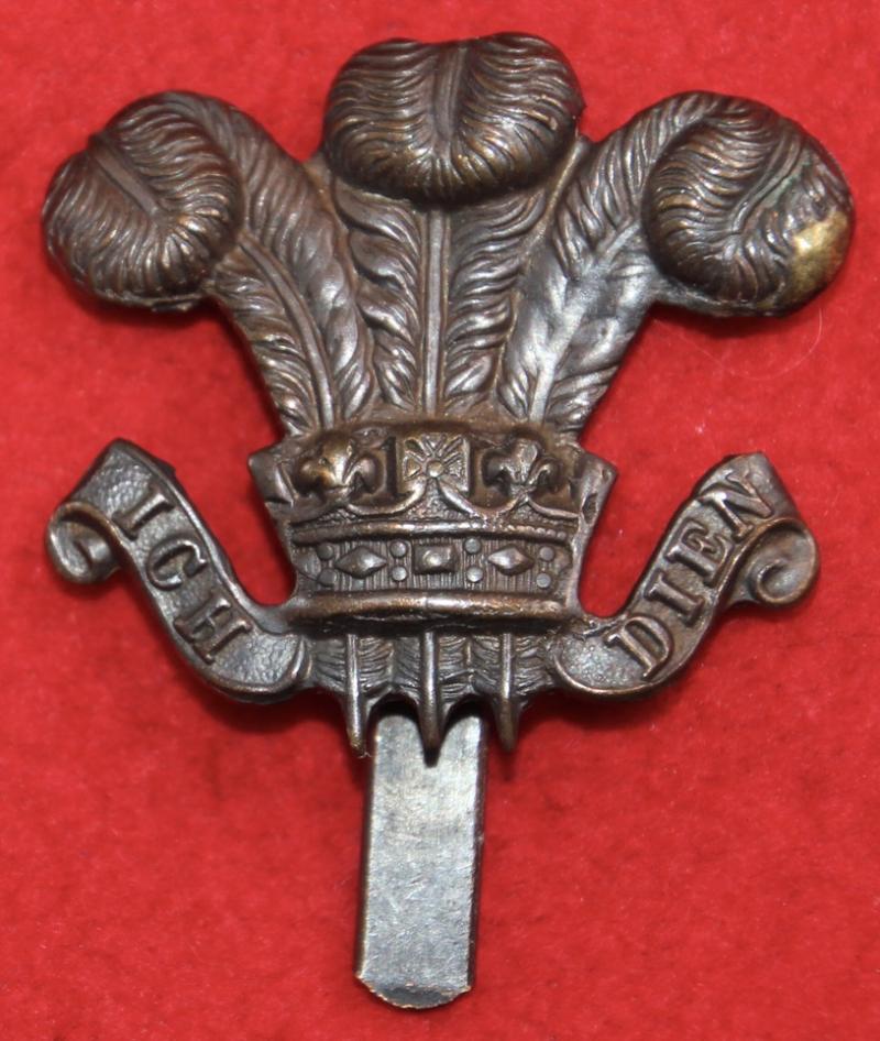 15th London Cap Badge