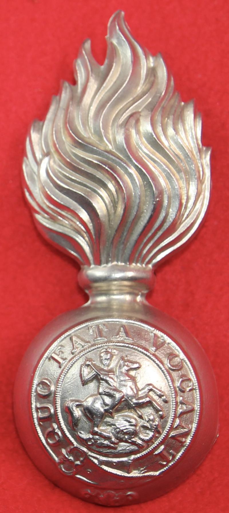 RNF (Vols) Fur Cap Grenade