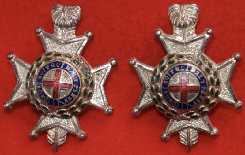 R Sussex Officer's Collar Badges