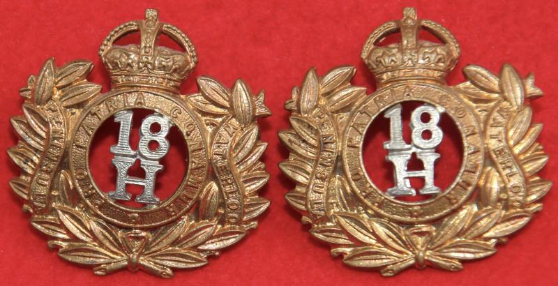 Edwardian 18H Collar Badges