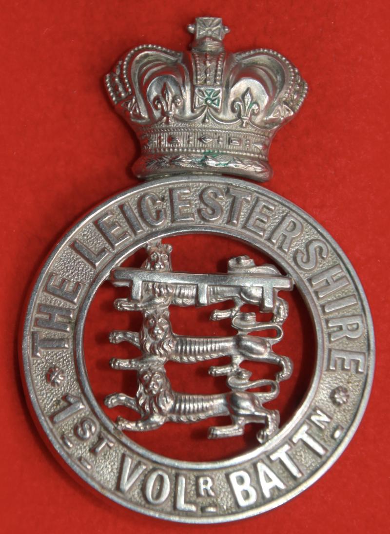 1VB Leicesters Glengarry Badge