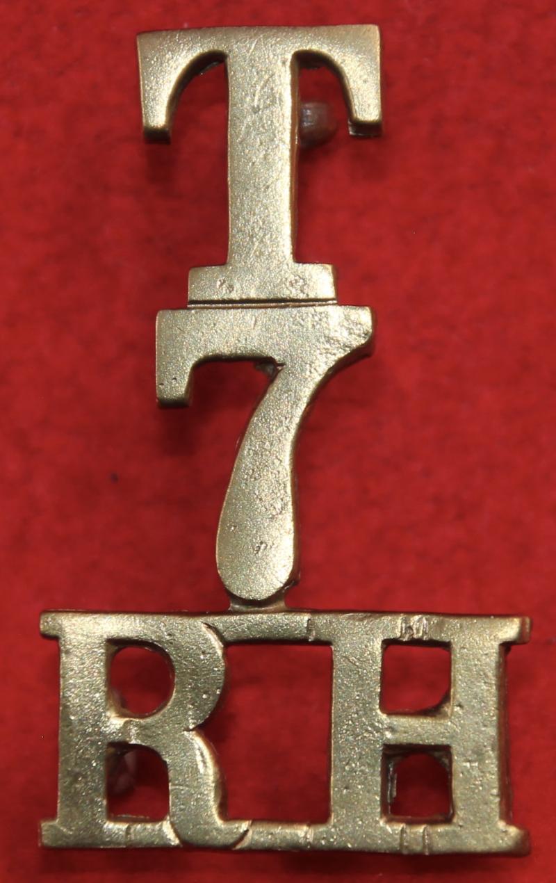 T/7/RH Shoulder Title