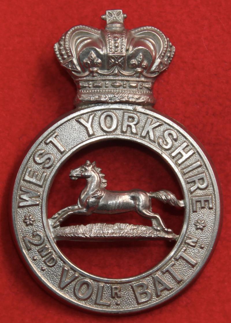 2VB W Yorks Glengarry Badge