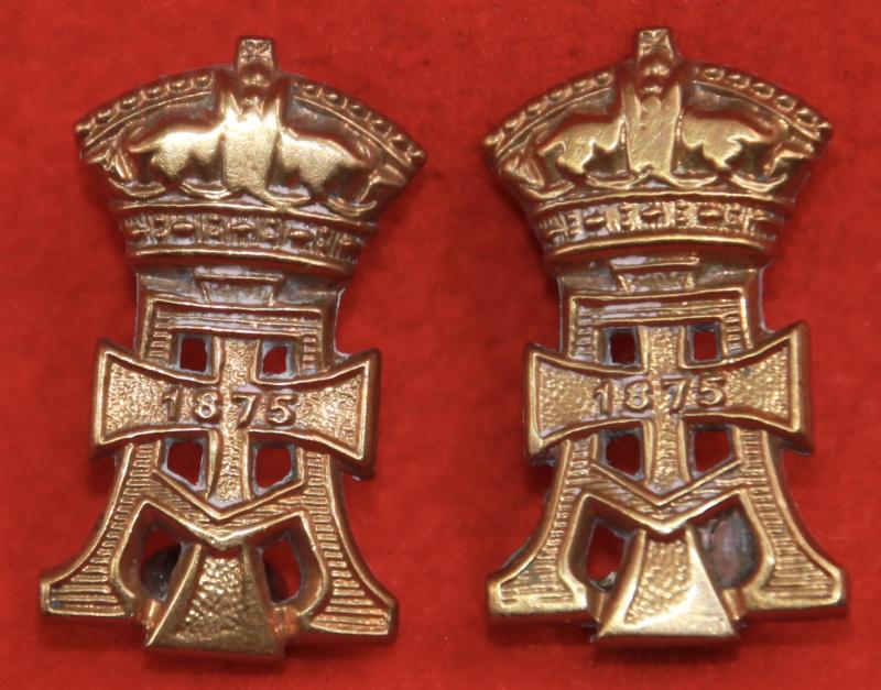 Green Howards Collar Badges