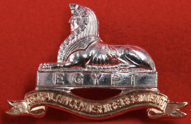 Anodised R Lincs Cap Badge