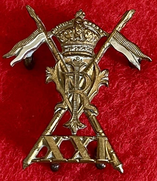 Victorian 21L Collar Badge