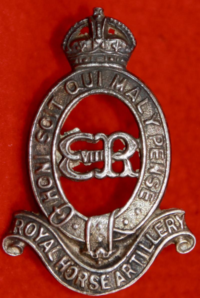 RHA Ed8th Officer's Cap Badge