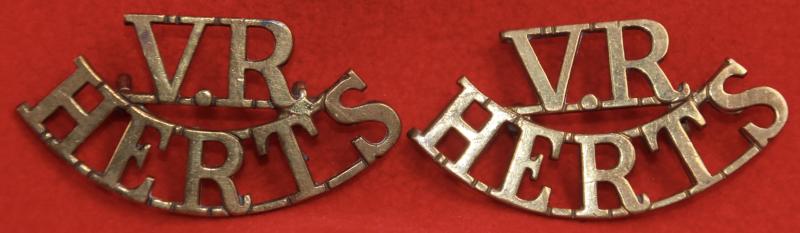 V.R/Herts Shoulder Title