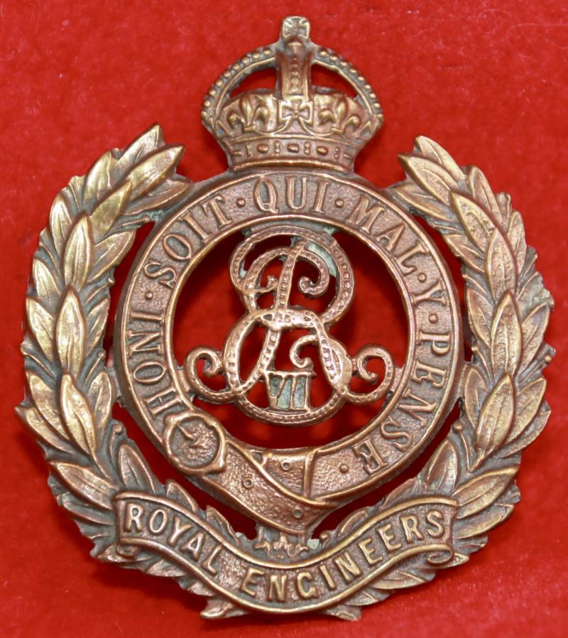 RE Ed7th Cap Badge