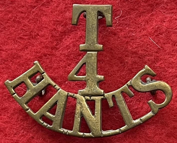 T/4/Hants Shoulder Title