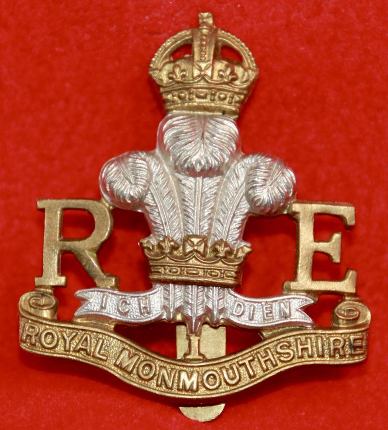 R Monmouth RE Cap Badge