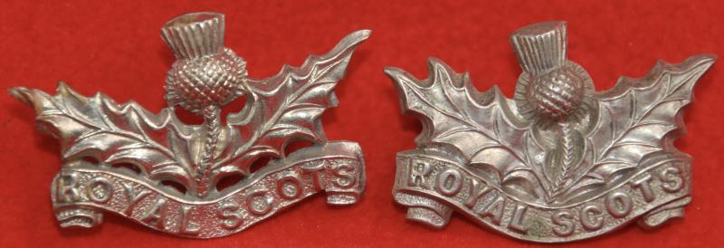 R Scots Piper's Collar Badges