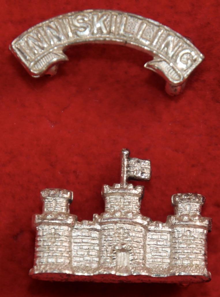 Skins Officer's Collar Badge