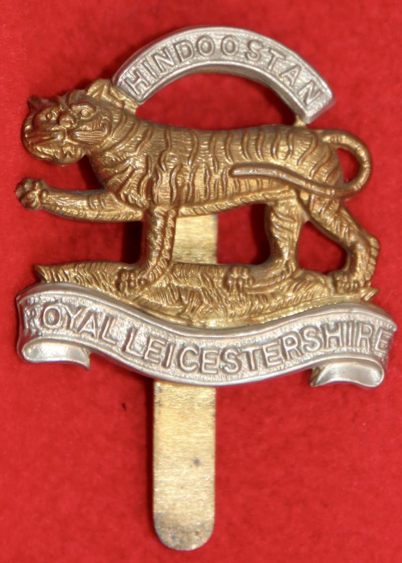 R Leics Beret Badge