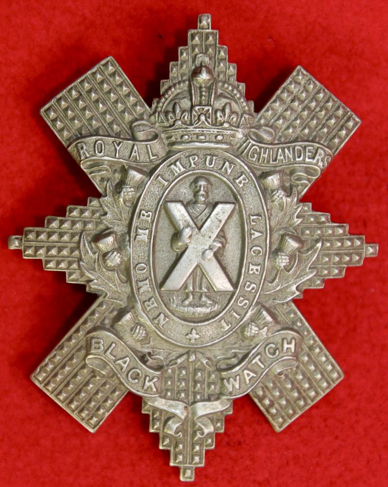 4th-7th BW Glengarry Badge