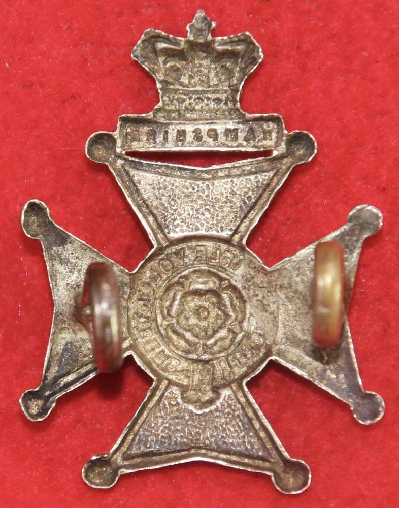 1st Hants RV FS Cap Badge