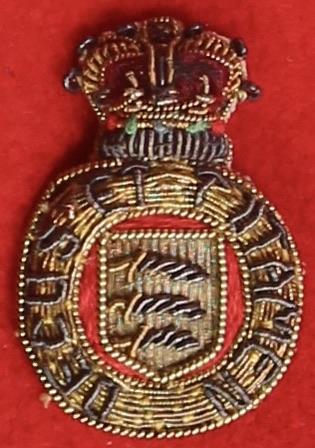 EY Officer's Collar Badge
