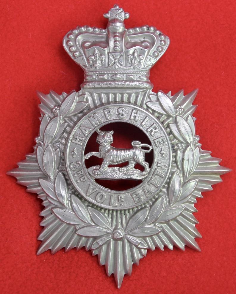 3VB Hampshire Regt Helmet Plate