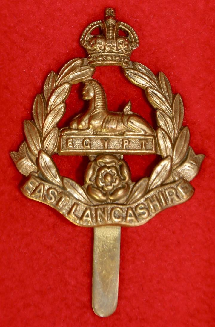 E Lancs (1916) Cap Badge