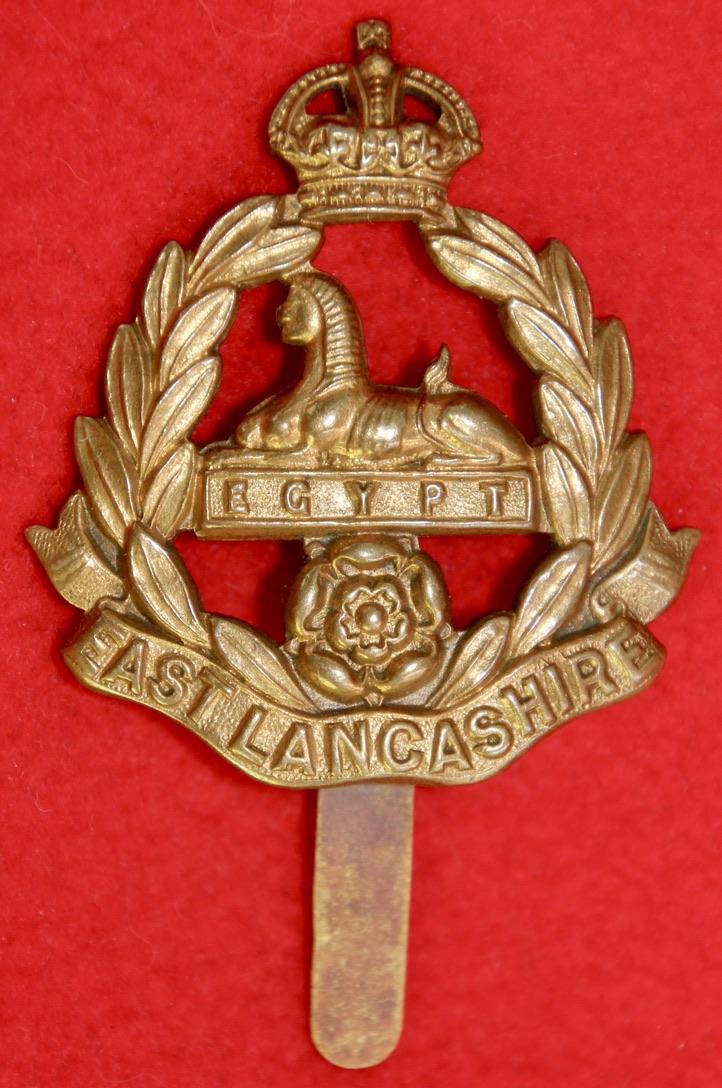 E Lancs (1916) Cap Badge