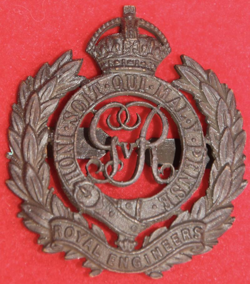 RE G5th OSD Cap Badge