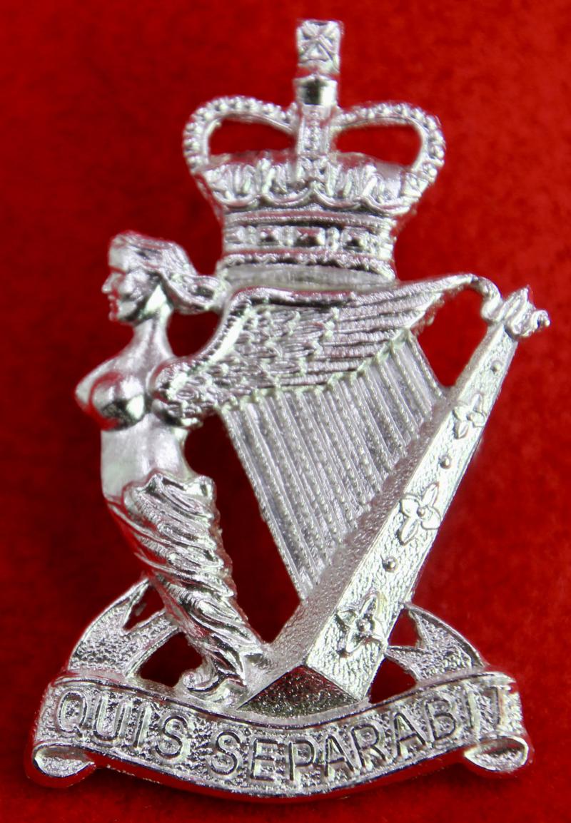 Anodised RIR Kilt Badge